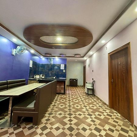 Krishna Shree Guest House Гувахати Екстериор снимка
