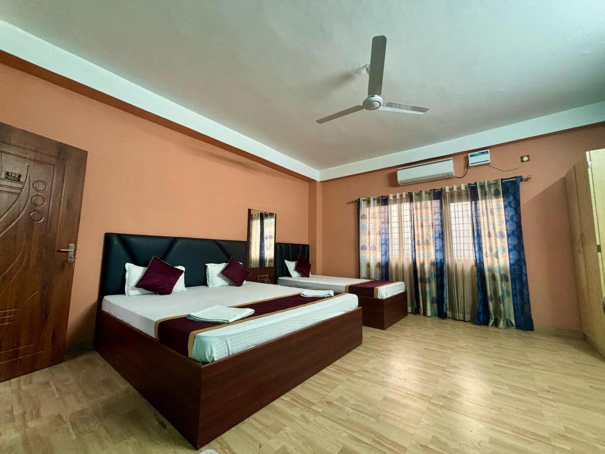 Krishna Shree Guest House Гувахати Екстериор снимка
